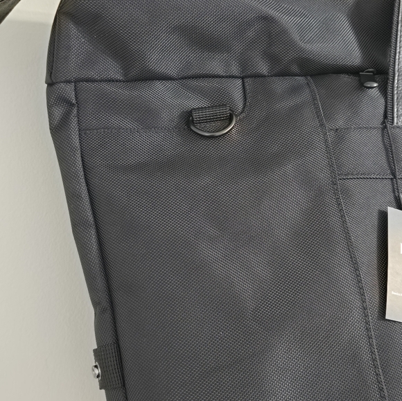 NWT Benóss Milan Elite Traveler's Collection Weekender Duffle Bag - Picture 4 of 13